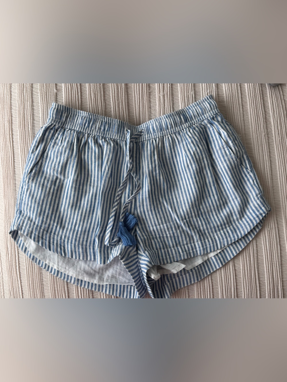 Vineyard Vines striped cotton shorts